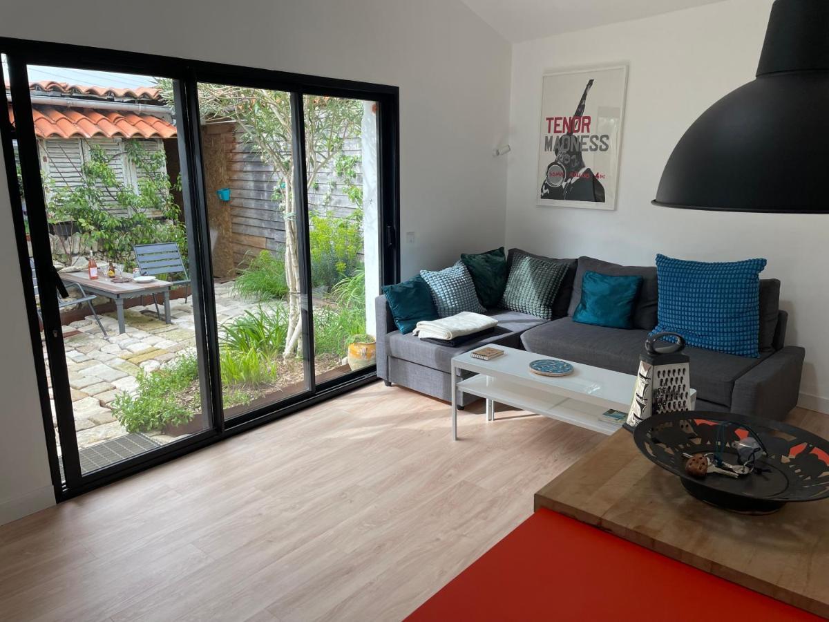 Maison Independante Avec Jardin, Tres Calme, Centre Ville La Rochelle ลาโรแชล ภายนอก รูปภาพ